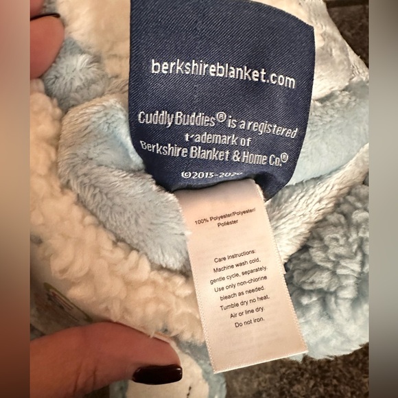 Berkshire Cuddly Buddies Plush Cozy Blanket Set with Cozy Animal Snuggle Pillow - Picture 8 of 15